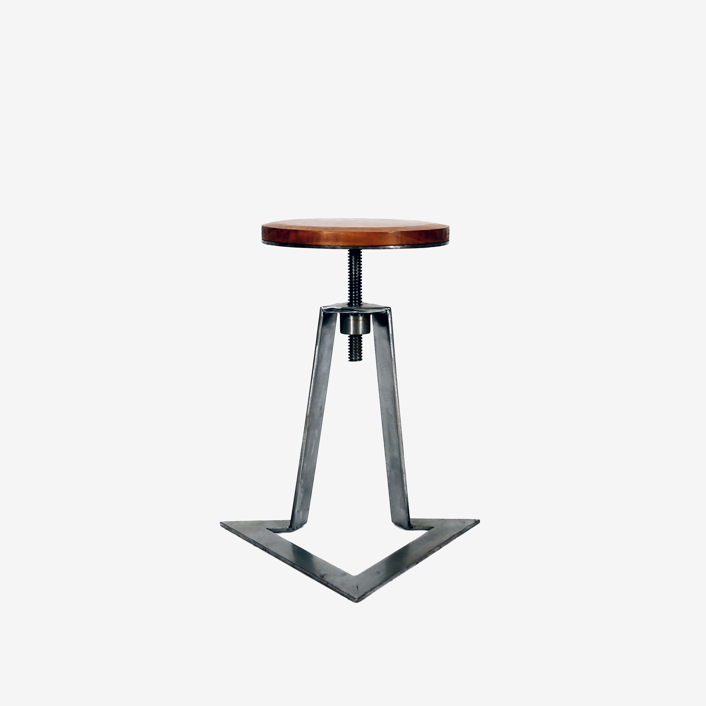 Triangle stool | Miguel Saboya
